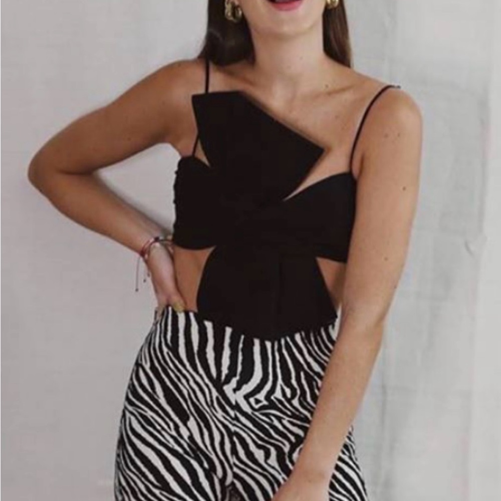 Black Bow Top